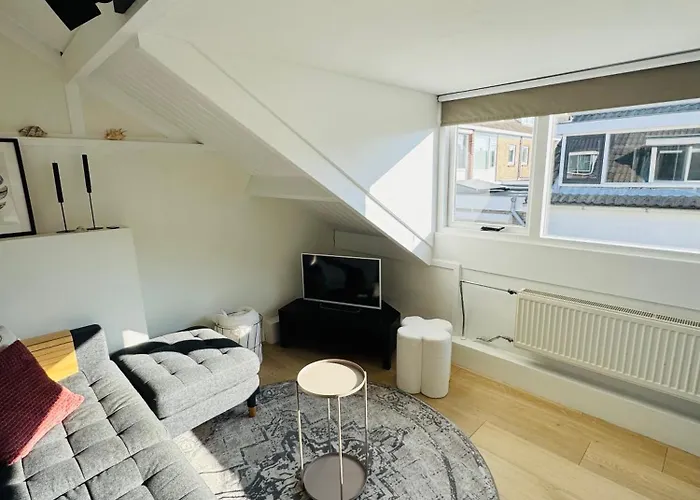 Beachhouse Oranje Nassau Апартаменты Нордвейк-ан-Зее